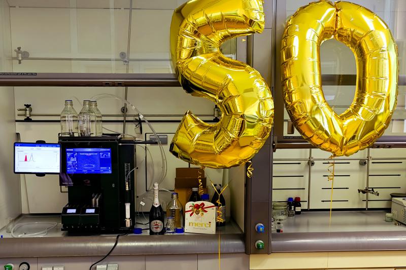 ЭЛЕМЕНТ поставил юбилейный флэш-хроматограф SepaBean machine 