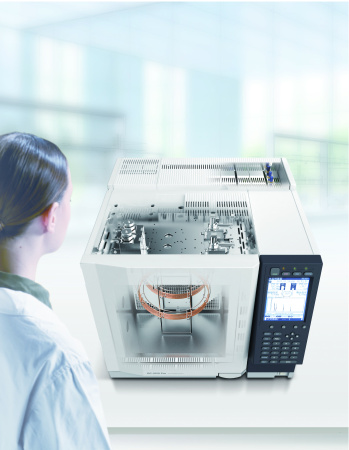 Газовый хроматограф серии GC-2010 Pro