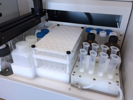 Автоматизированный параллельный синтезатор пептидов MultiPep1  Автоматизированный параллельный синтезатор пептидов MultiPep1